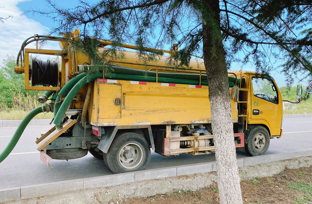283江湾清洗抽粪车